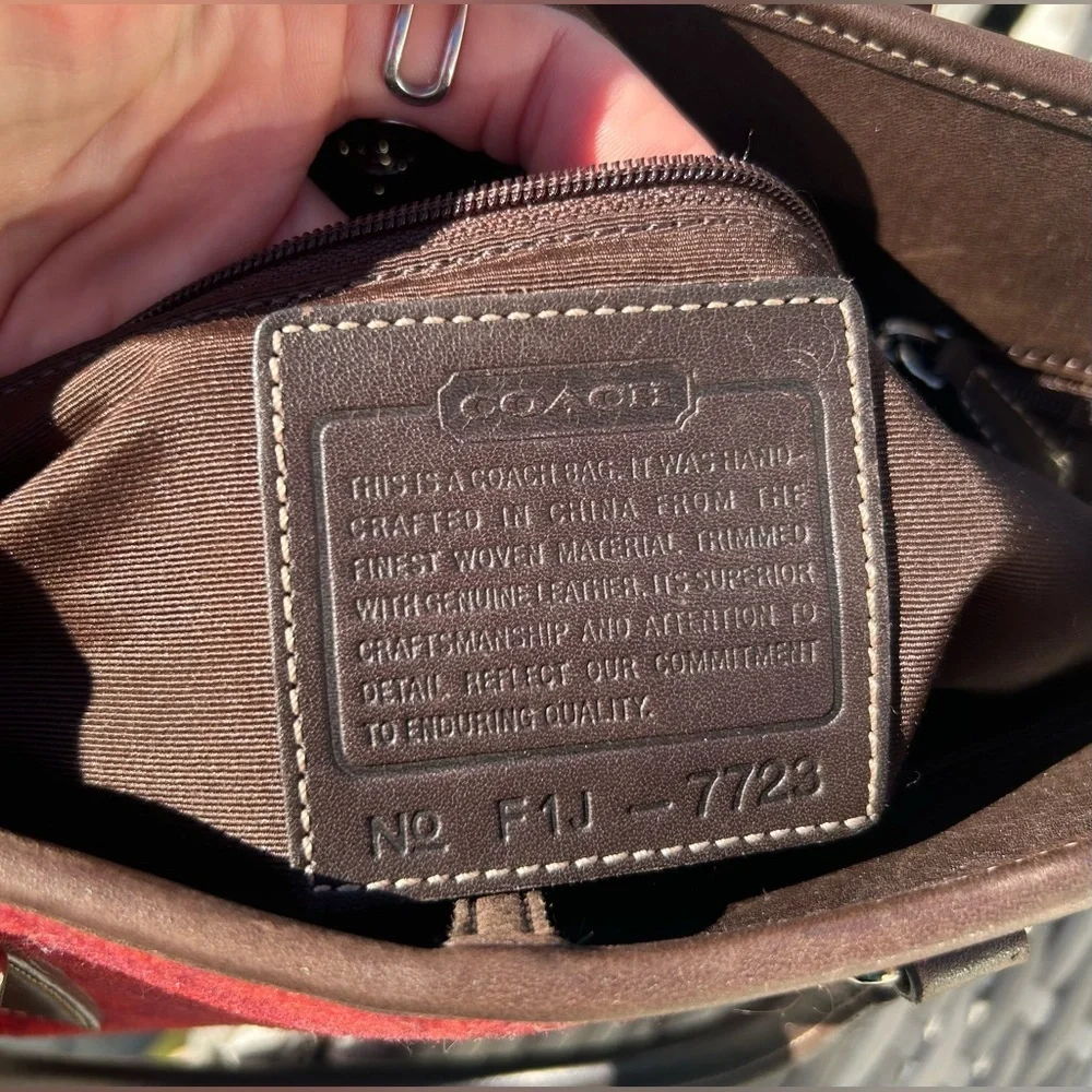 1991 Rare True Vintage Coach Signature Wool & Leather Tote Deep Red EUC! - Picture 13 of 13
